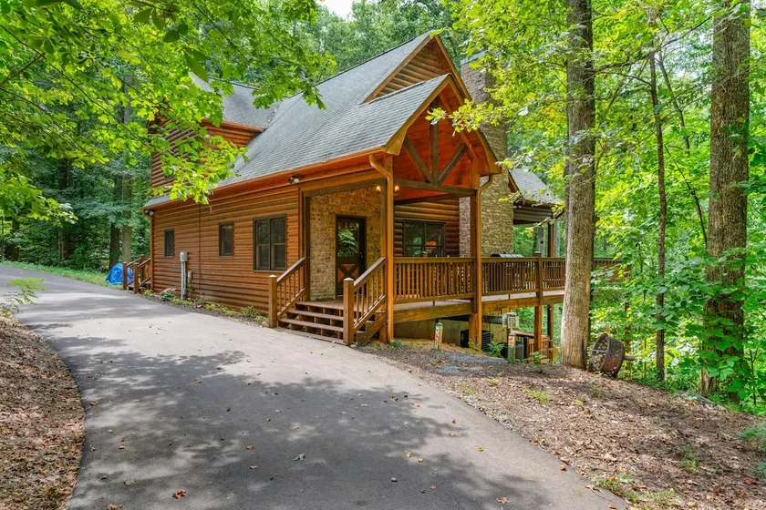 Ken's Cabin Blue Ridge - Image 1