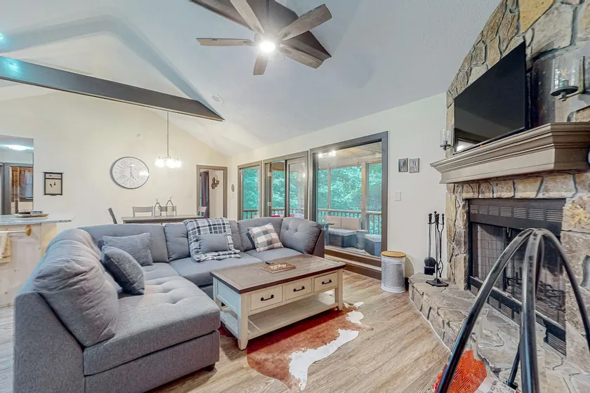 Creekside Getaway Now - Image 1