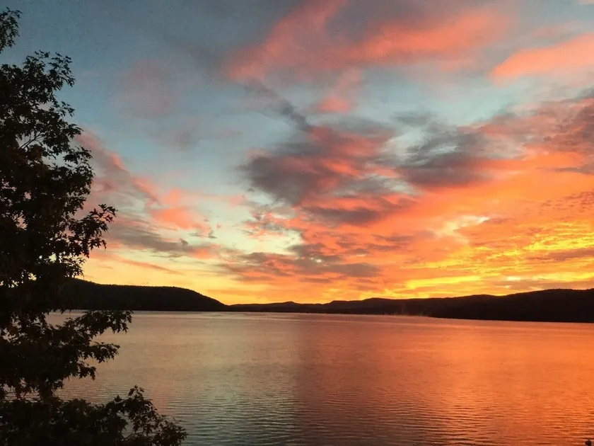 Lion View ~ Otsego Lake ~ Sleeps up to 10 - Image 1