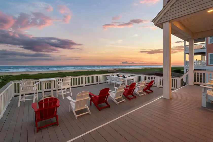 Beachfront | Pool | Outdoor Games | Fire Pit - Image 1