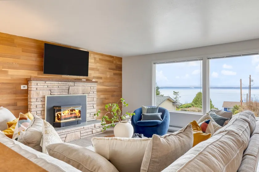 Whidbey Bliss by Avantstay 2min to Beach + View - Image 1