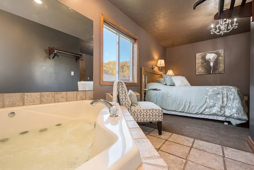 The Sara Cochran | Jacuzzi Tub Historic Inn Room - Image 1