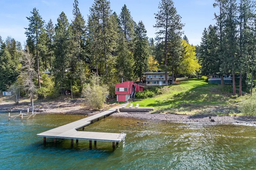 Lakeside Serenity | Retro Cabin | Private Dock - Image 1