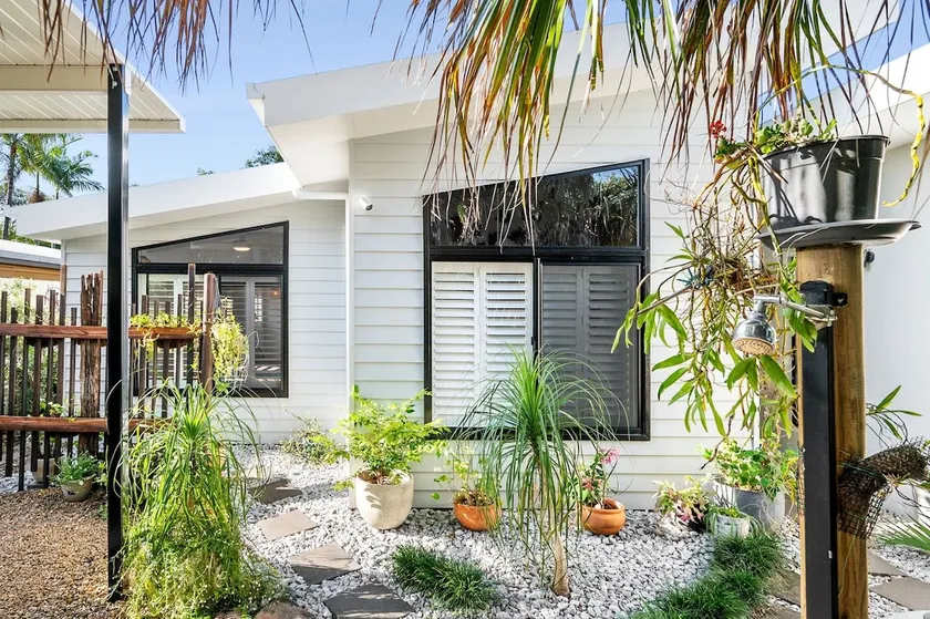 Cassia Beach House Haven - Image 1