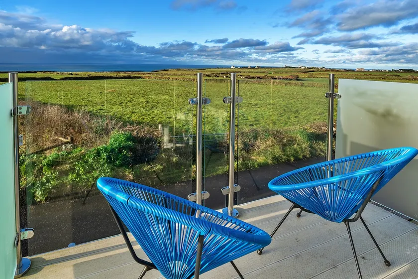 Finest Retreats - Treknow Summerhut - Image 1