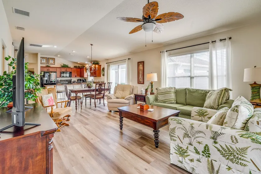 Screened Lanai & Grill: Home in The Villages - Image 1