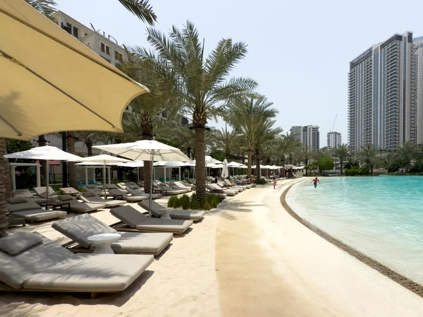 GuestReady - Lux living with an infinity pool - Image 1
