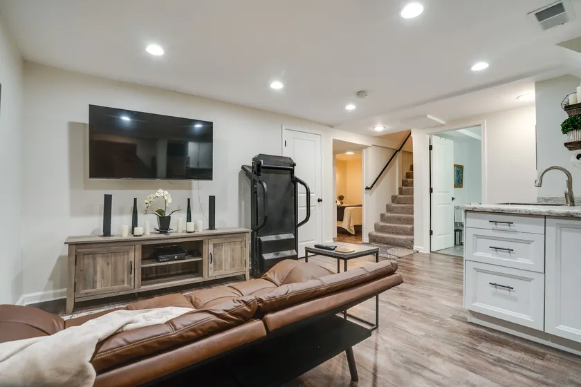Chic Minneapolis Apt - 6 Blocks to Lake Nokomis! - Image 1