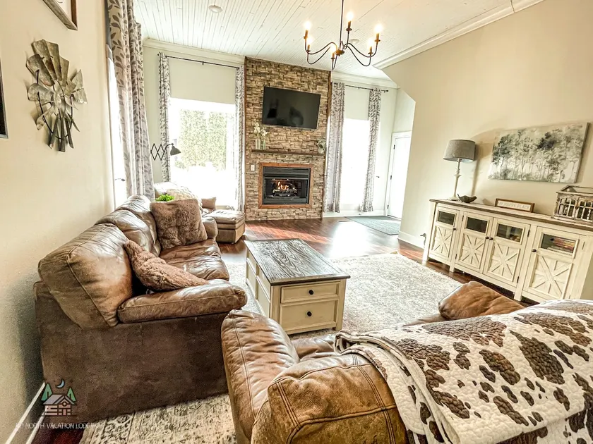 Legen-dairy Hideaway, Comfortably Convenient - Image 1