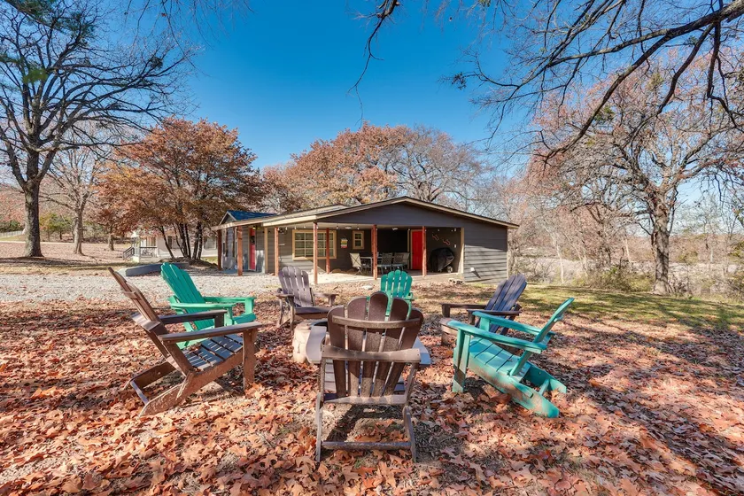 ~ 3 Mi to Lake Texoma: Kingston Family Retreat - Image 1