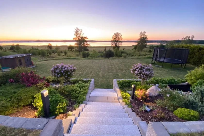 4BR Grand Villa with Garden - Image 1