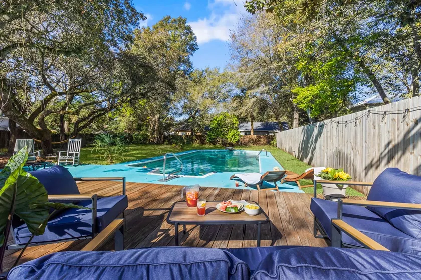 Emerald Tide - 4BR , Private Pool , Near Beach - Image 1