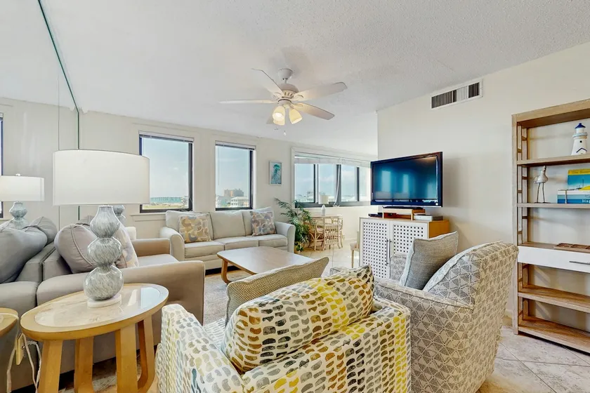 SnowBirdsWelcome-GulfView-HeatedPool - Image 1