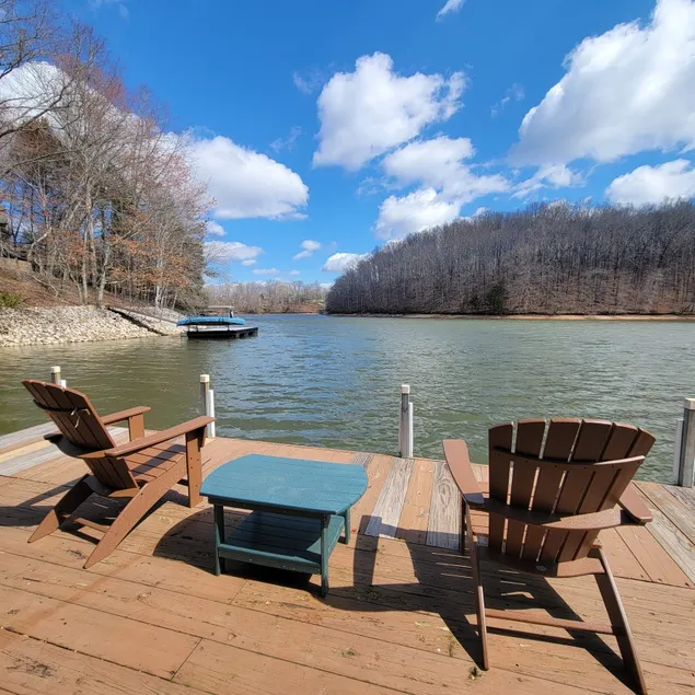 Lakeside Haven Dock/Slip Fire Pit Game Room Kayaks - Image 1