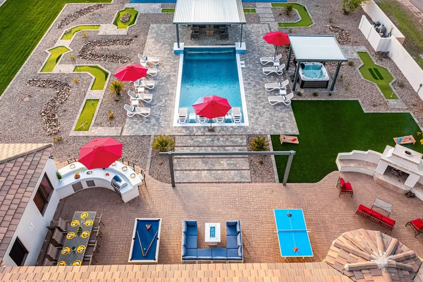 Epic Resort: Pool, Hot Tub, Pickleball & More! - Image 1