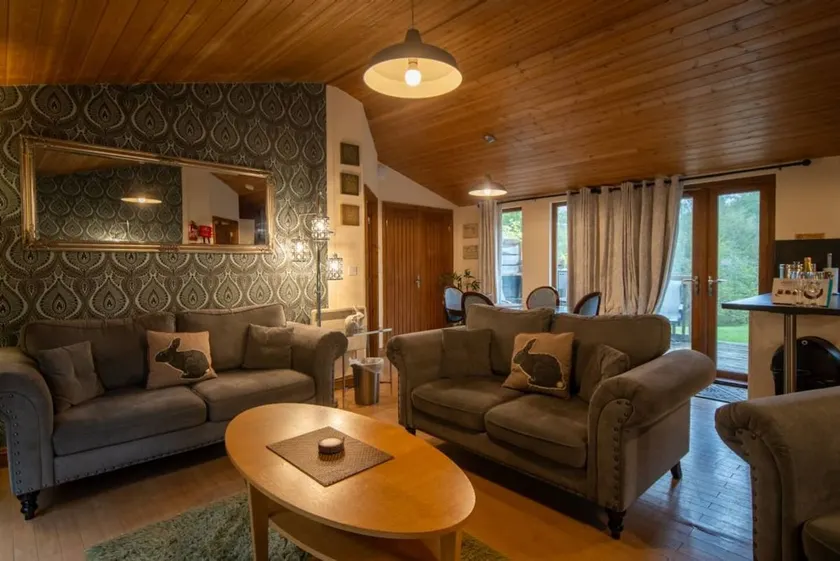 Argente Lodge - Still Rabbit - Hot Tub - Yorkshire - Image 1