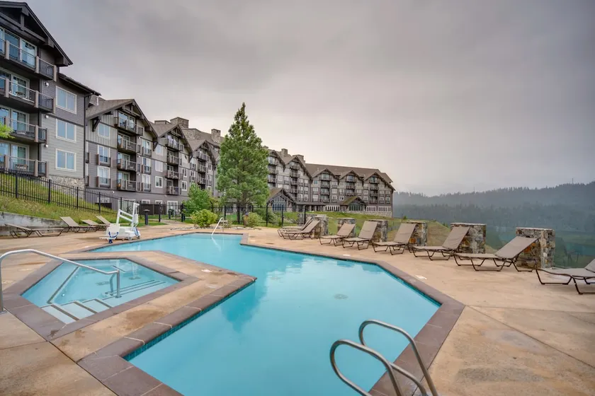 Pet-Friendly Cle Elum Condo - Hike, Ski & Relax! - Image 1
