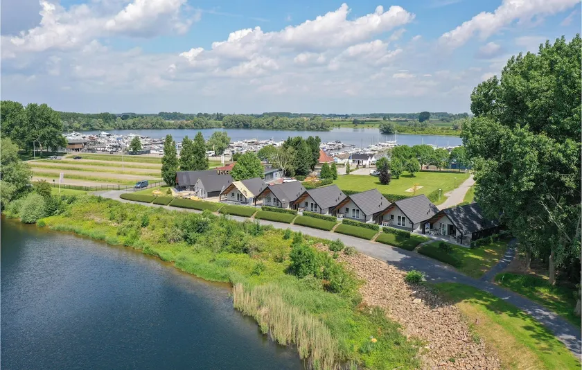 Awesome Home In Kerkdriel With Wifi - Image 1