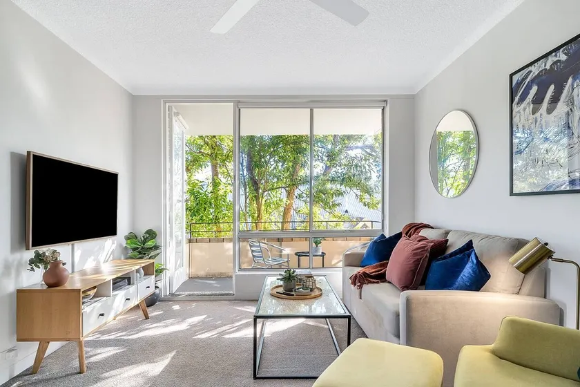 'The Crows Nest=' - Stylish =& Chic, North Sydney - Image 1