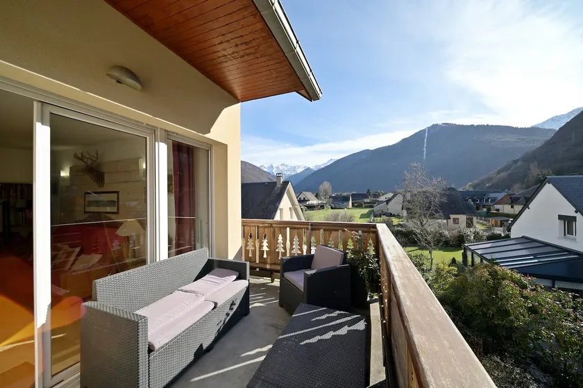Apartamento 'A 208 Pics D'Aran' con vistas a la montaña, piscina compartida y Wi-Fi - Image 1