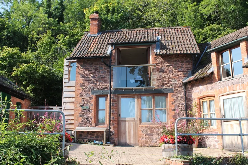 The Stable Block Porlock Weir - Image 1