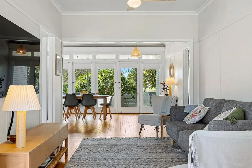 Location, Location ! Light House Cottage Narooma - Image 1