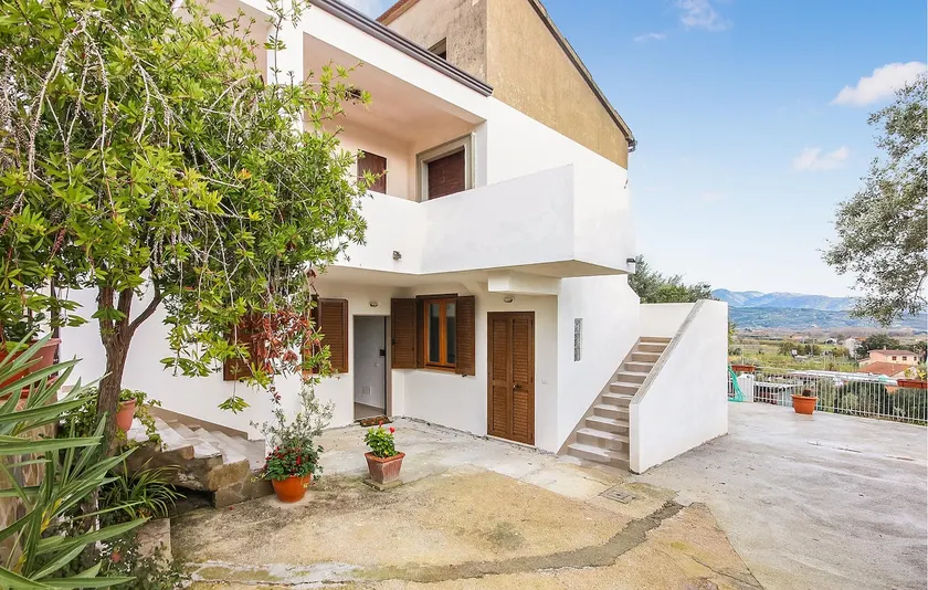 2 bedroom lovely apartment in Casalvelino - Image 1