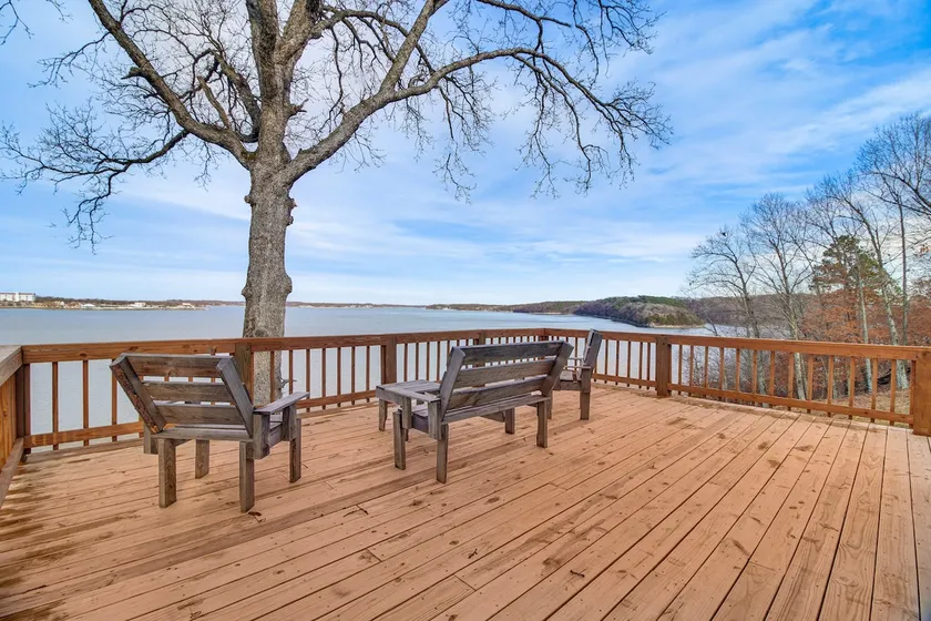 Grand Lake Views: Pet-Friendly Jay Getaway! - Image 1