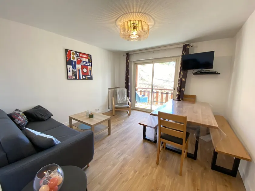06BD - Nice 6-person apartment facing the slopes - Image 1