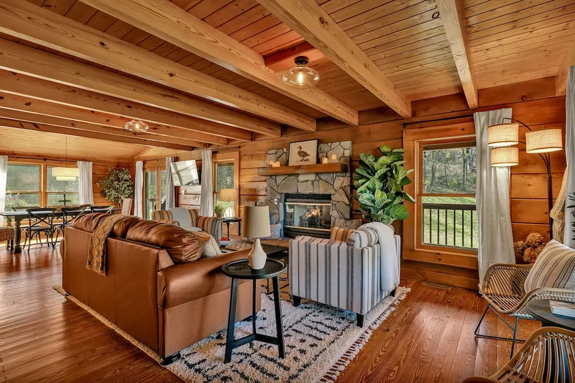Creeks Cabin Luxury Retreat 15 min to Downtown Nashville - Image 1