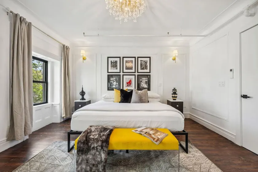 Stylish Group Retreat –Sleeps 16 - Image 1