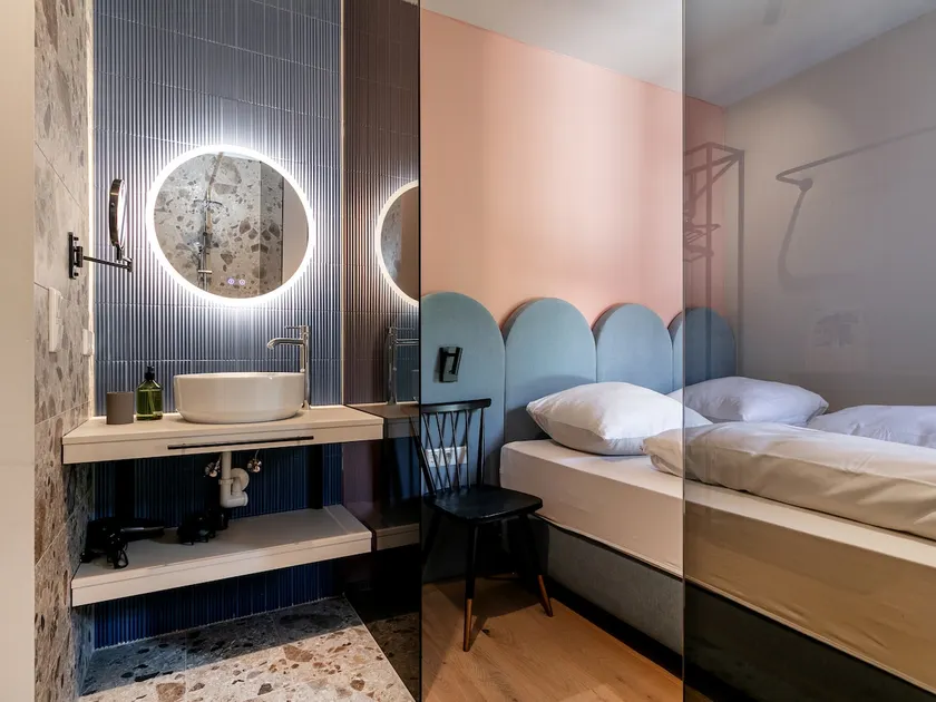 Chic designer holiday apartment in the centre - Image 1