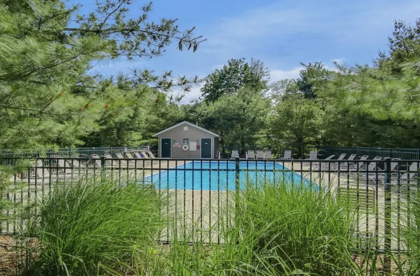 Lake, Pool, Fire Pit, Hot Tub, Porch & More! - Image 1