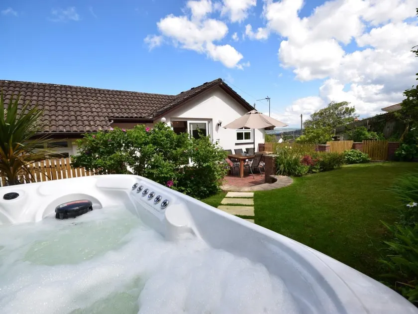 4 Bed in Bideford oc-66659 - Image 1