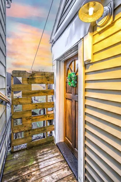 Trailside River Retreat - Image 1