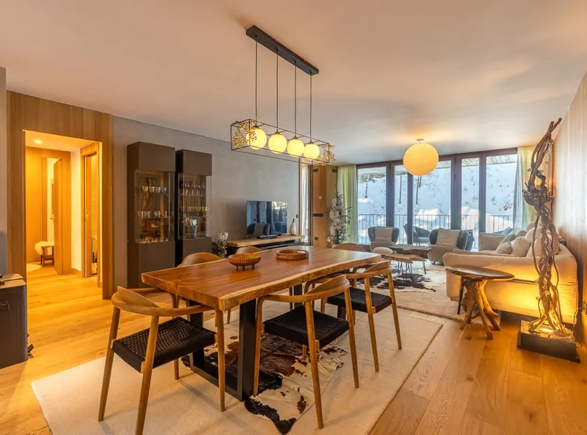 Isard Homes by Select Rentals - Image 1
