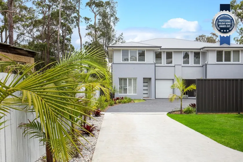 The Coast Beach - Pet Friendly - 2 Mins Walk to Bay - Image 1