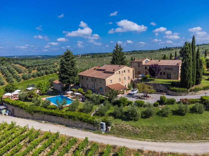Leonardo by Interhome - Image 1