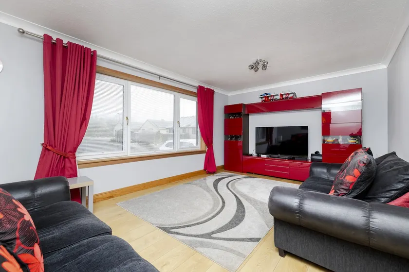 JOIVY Beautiful House with Garden in Pitlochry - Image 1