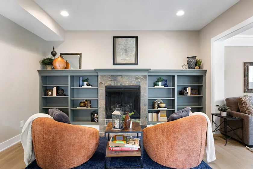 Cute and Quaint on Carrollton - Image 1