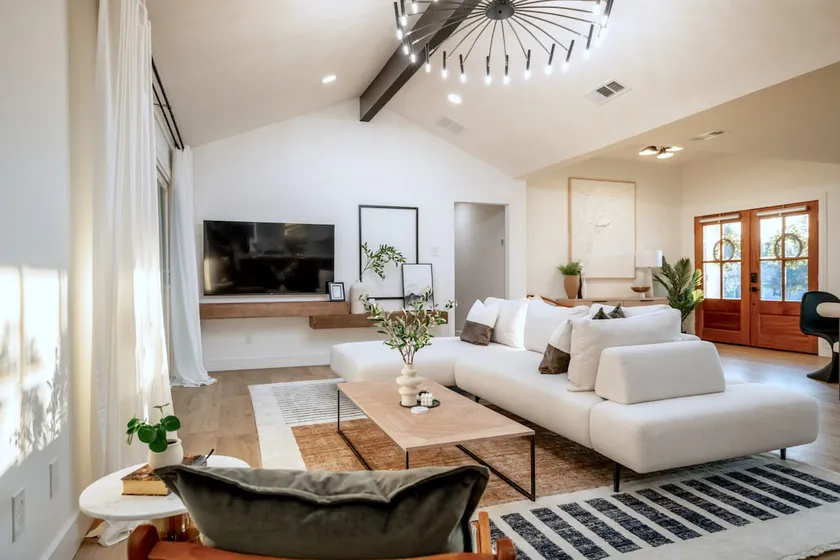 Expertly Styled, Modern Oasis w/Gameroom + Firepit - Image 1