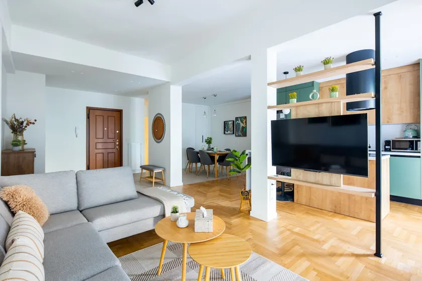 Mystique 2-Bedroom Apartment in Athens - Image 1