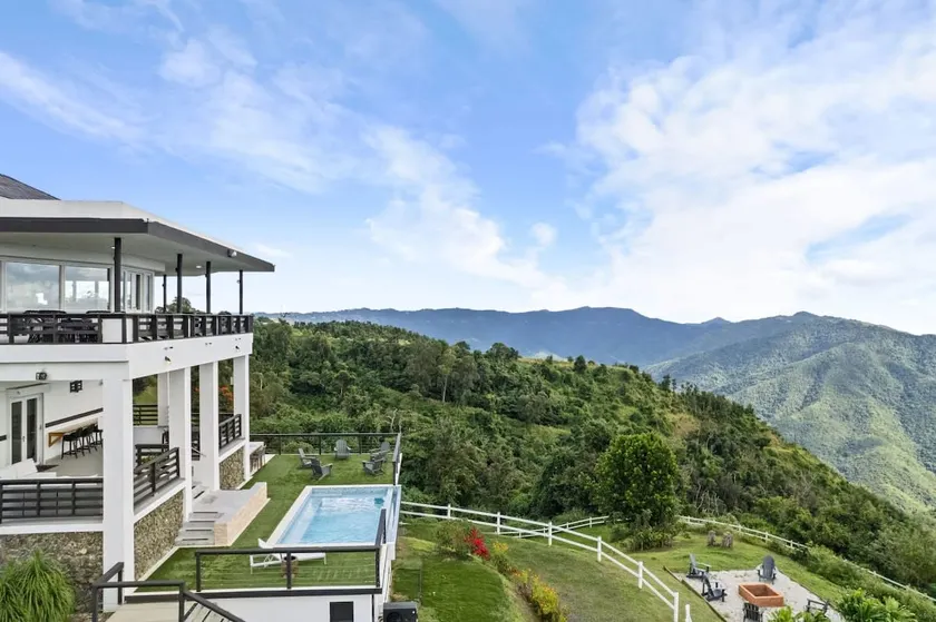 Hacienda Pura Vida | Mountain Paradise with Pool - Image 1