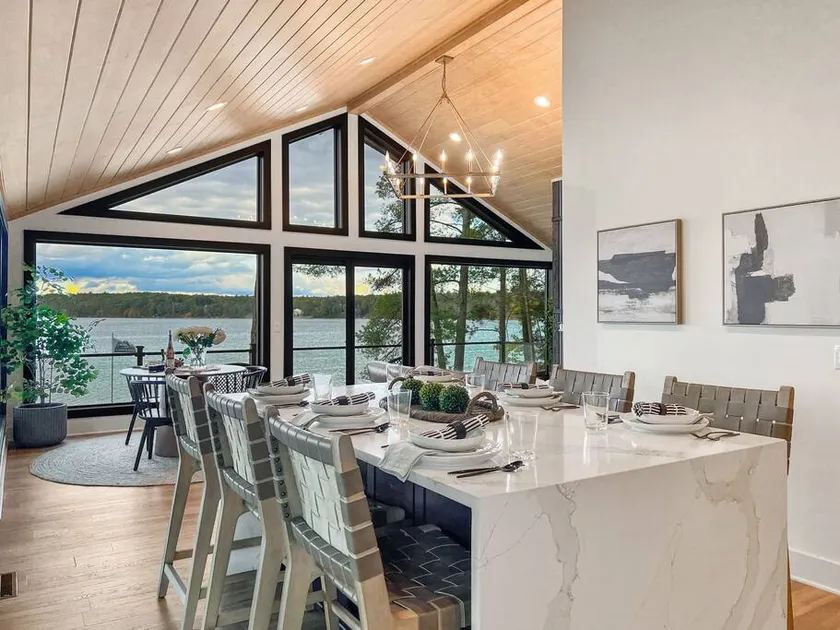 Lakefront Elegance | Deck | Dock | Kayaks | Arcade - Image 1