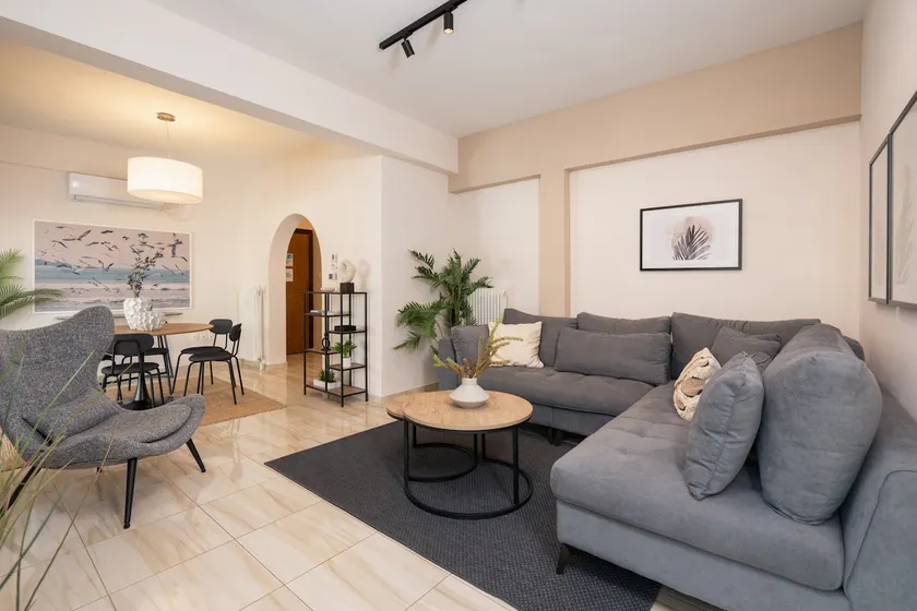 Modern Apartment in Athens with Acropolis & Mt Lycabettus view - Image 1