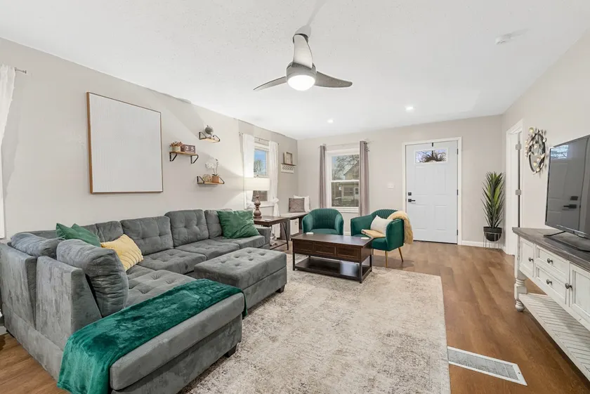 The Easy Escape : A Delightful Downtown Retreat - Image 1