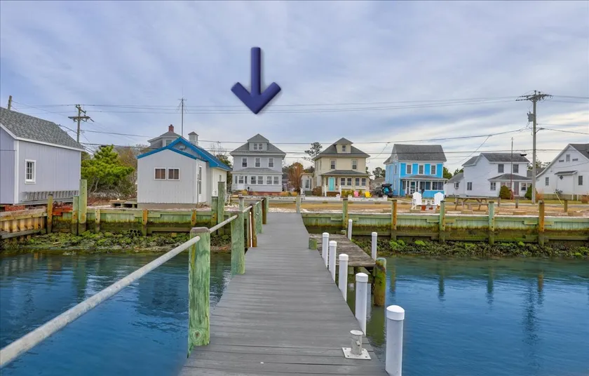 Waterfront Wonder by Seaside Vacations & Sales - Image 1