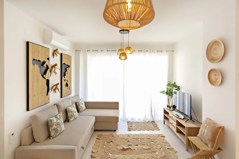 Modern Apt 2BR with balcony and gym HH - Image 1
