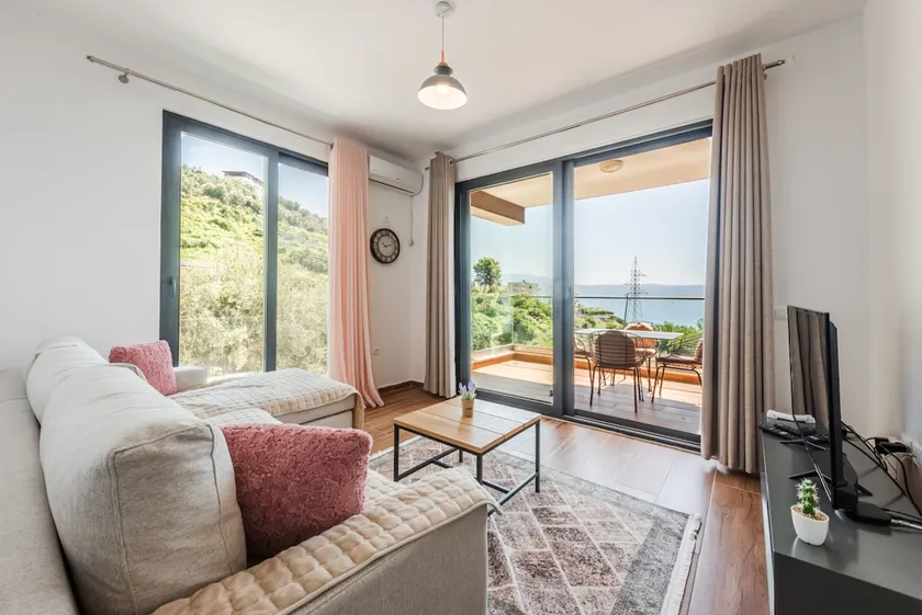 Exclusive Seafront Apartments | Apartment 1 - Image 1