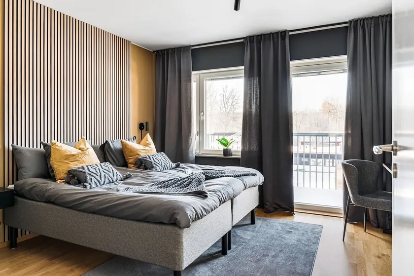 Guestly Homes - Elite Business Suite - Image 1